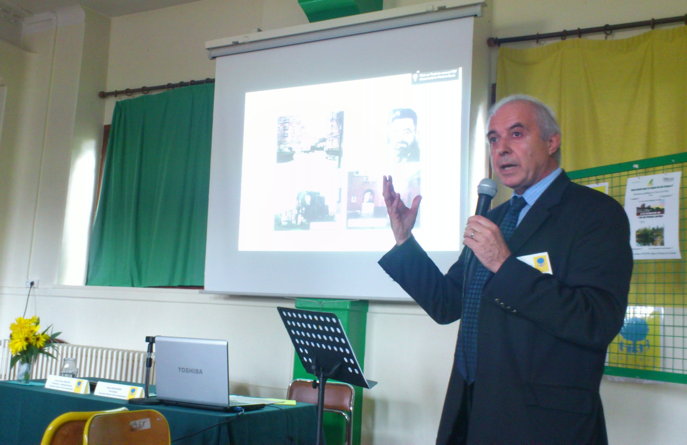 Conférence de Jean-Pierre MOULIN sur le logement social, 40 ans d'ENE. DSC_1060