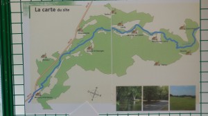 Exposition sur le site classé de la vallée de la Juine par l'association VJNE. © BM/CAD. DSCN2806